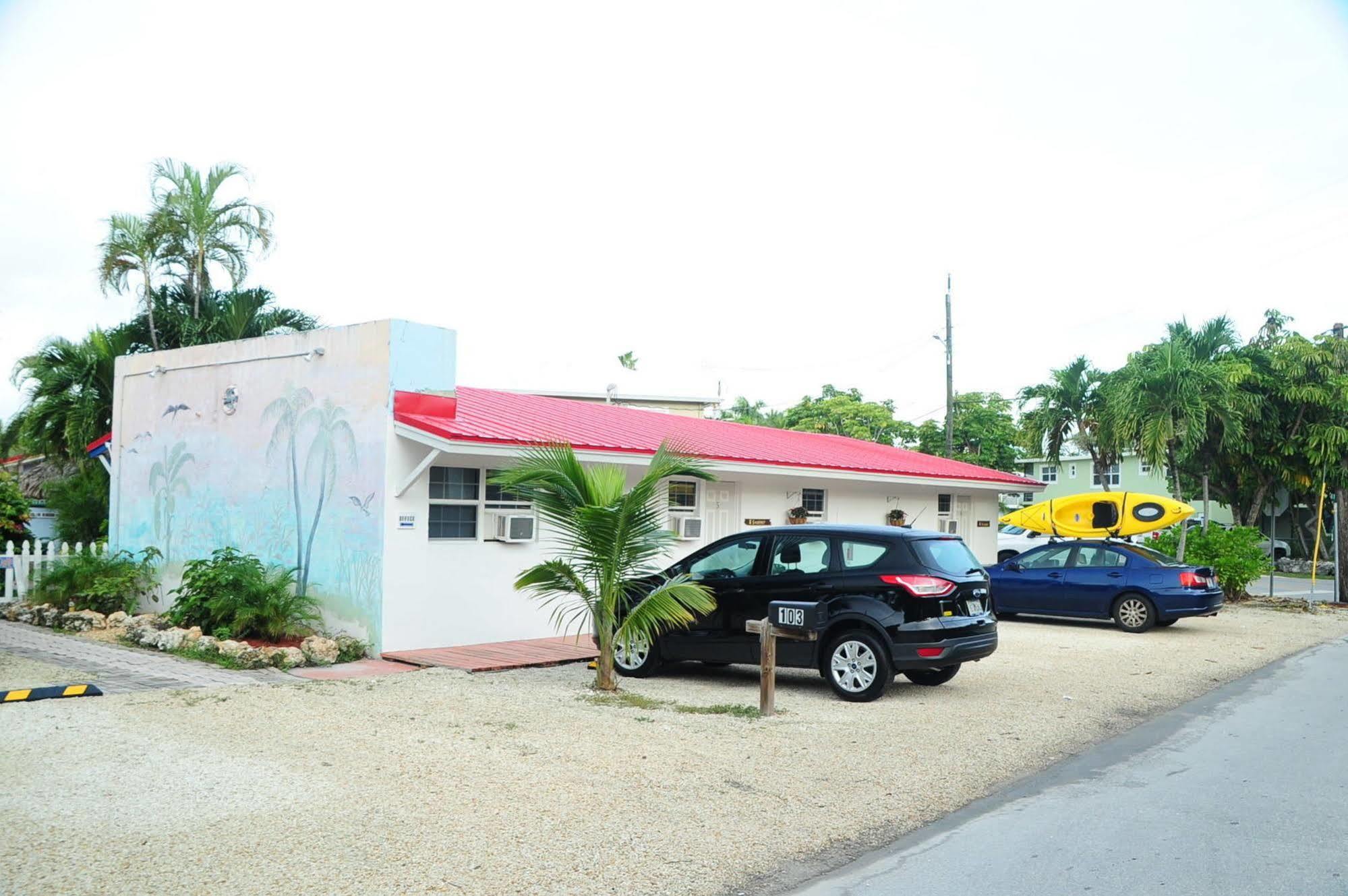 Conch On Inn Motel Tavernier ภายนอก รูปภาพ